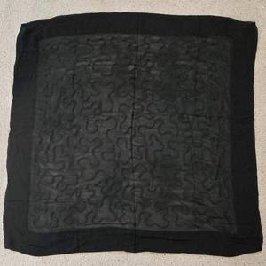 K - Oscar de la Renta 100% Rayon Square Scarf - 47-Inch Square