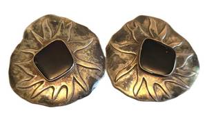 K - Vintage Mexican Sterling Silver 925 Onyx Sunburst Disc Post Earrings