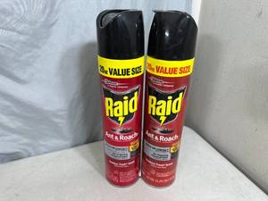 2 New Large Cans of Raid Ant  Roach Killer