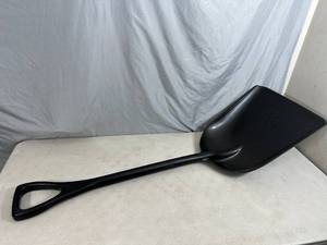 Brand New Bully Tools Poly Scoop Shovel