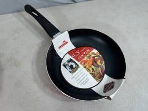 New Non Stick Aluminum Frying Pan - 9.5 inch