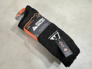 2 New Pairs of Storm Valley Mens Thermal Boot Socks