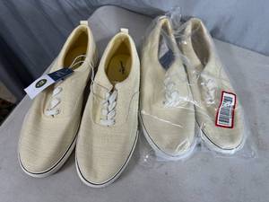 2 New Pairs of Womens Shoes - Size 11