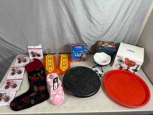 Libbey Cactus Margarita Glasses, Corn Holder Sets, Ohio Socks, and More