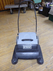 Advance Push Floor Broom