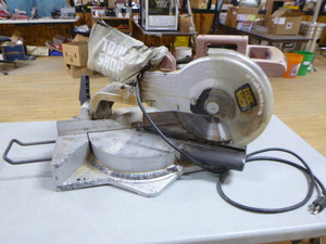 Tool Shop 10 Sliding Compound Miter Saw