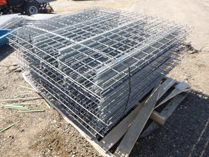 16 Pallet Racking 52 X 48 Wire Decks