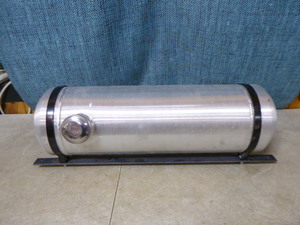 Mountable Fuel Tank