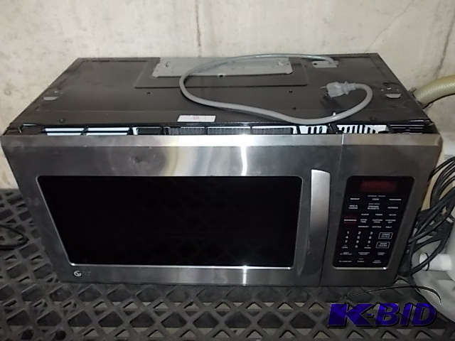 lot 9 image: Over Range Microwave