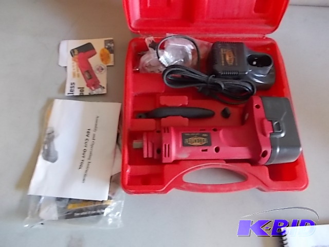 lot 20 image: Cordless Cut-Out Tool