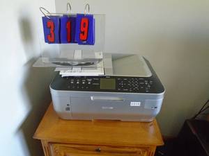 Cannon photo copier. As shown. CASH ON SITE ONLY. PICKUP IS MONDAY MAY 11TH FROM 11 AM TO 4 PM. REGARDLESS WHAT THE SCHEDULE STATES.