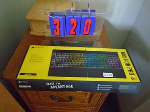 K55RGB Pro keyboard. As shown. CASH ON SITE ONLY. PICKUP IS MONDAY MAY 11TH FROM 11 AM TO 4 PM. REGARDLESS WHAT THE SCHEDULE STATES.