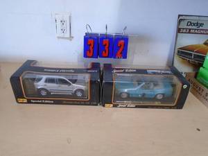 Flat of 2 diecasts. As shown. CASH ON SITE ONLY. PICKUP IS MONDAY MAY 11TH FROM 11 AM TO 4 PM. REGARDLESS WHAT THE SCHEDULE STATES.