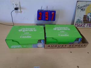 Enchanted garden citronella candles. 2 cases of 12 each. As shown. CASH ON SITE ONLY. PICKUP IS MONDAY MAY 11TH FROM 11 AM TO 4 PM. REGARDLESS WHAT THE SCHEDULE STATES.
