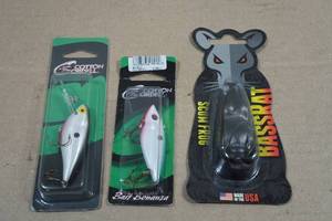 2 Cotton Cordell Fishing Lures and Bass Rat Lure