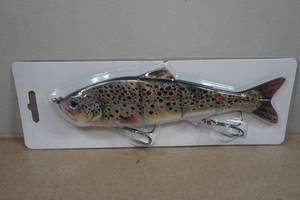 10 Giant Fish Jointed Rattle Lure