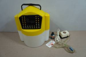Frabill Flow Troll Minnow Bucket and Aerator