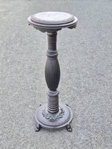Very Nice Antique Clawfoot Pedestal Table Plant Stand