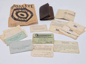 Very Cool circa 1920 Wallet wOriginal Contents