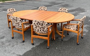 Excellent Vintage Danish Modern Dining Table &amp; 6 Chairs