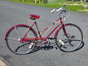 Nice Condition Vintage AMF Roadmaster Nimble Bicycle