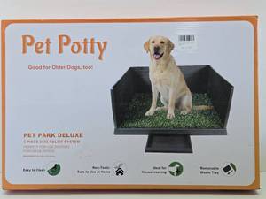 New in Box PET POTTY Pet Park Deluxe