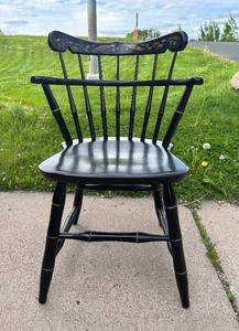 Great Condition &amp Quality Shorter Black Gold Windor Side Chair