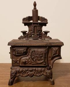 Cast Iron Doll Stove