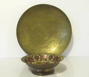 2 Old Vintage Oriental Glass Bowls