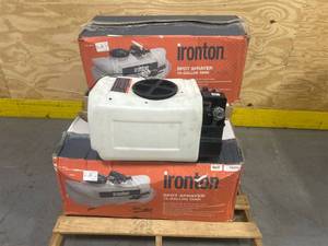 Lot of 2 Ironton and 2 North Star Sprayers (Please see description for more info)