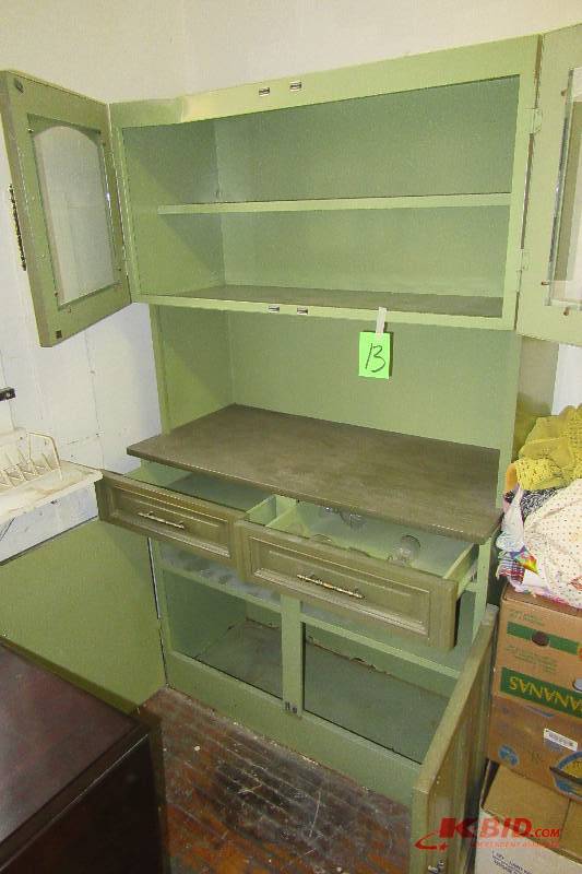 Metal China Hutch