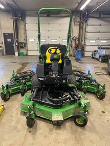 2014 John Deere 1600 Turbo Series II Wide Area Mower