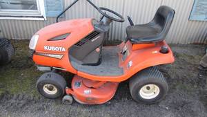 Kubota 42 Riding Lawn Mower