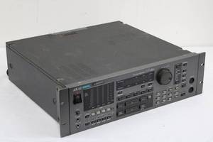 AKAI DR4 Hard Disk Recorder - 18GB HDD Installed, SCSI-AB, Analog IO & Digital IO
