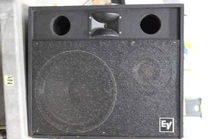 Electro-Voice P15-3 3-Way Permanent Installation System Speaker