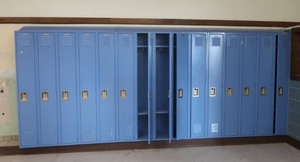 BLUE LOCKERS  BY 322