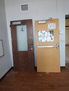 2 HEAVY DUTY DOORS WITH HARDWARE   R 324