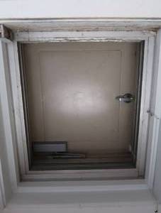 METAL DOOR  BO BUILDING-KITCHEN