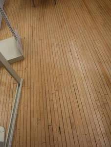 ANTIQUE HARDWOOD MAPLE FLOORING 102A
