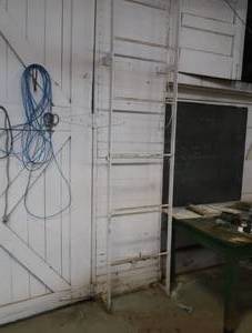 METAL WHITE LADDER