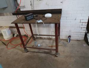 HEAVY DUTY METAL ROLLING CART