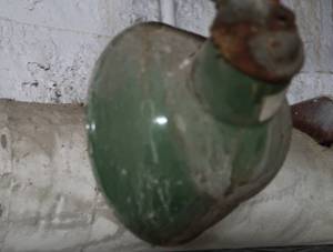 SMALL VINTAGE  ANTIQUE ENAMEL LIGHT