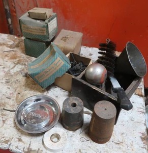 MISC LOT OF STEEL PLUS FASTENERS