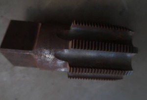 1 - 12 NPT PIPE TAP