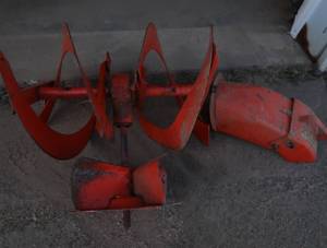 SNOWBLOWER BLADES  TUBE