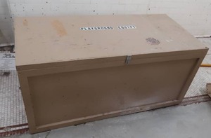 HEAVY WOOD CHEST