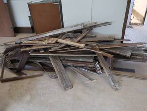 ROOM TRIM ANTIQUE WOOD R219 & 219B