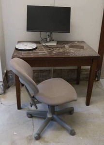 SOLID WOOD TABLE PLUS