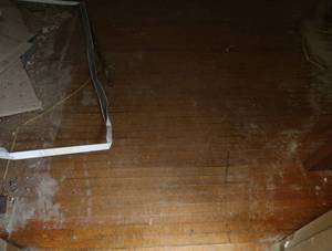 ANTIQUE HARDWOOD MAPLE FLOORING R 209