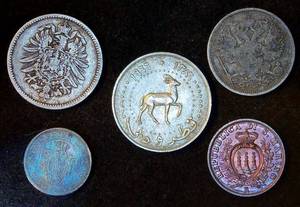 AUUNC 1936 Red San Marino 5 Centisimi  (4) Tougher World Coins